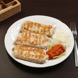 Nadevana vešalica v mrežici